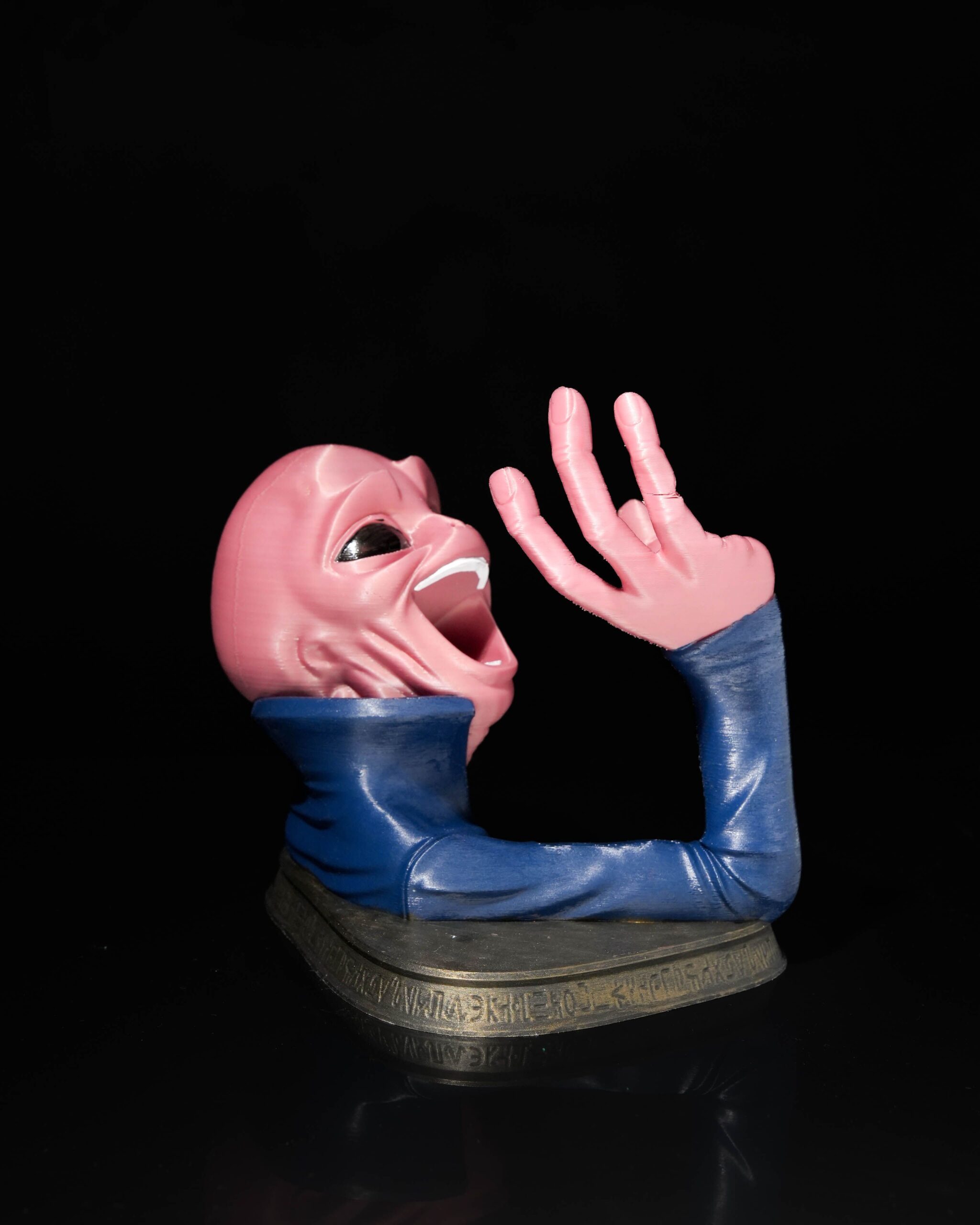 Alien Wine Holder - Image 6