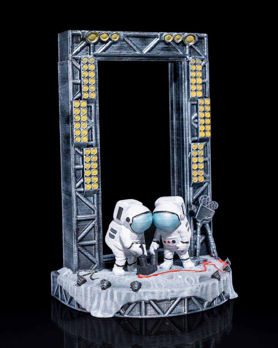 Not The Moon Phone Portal - Image 5