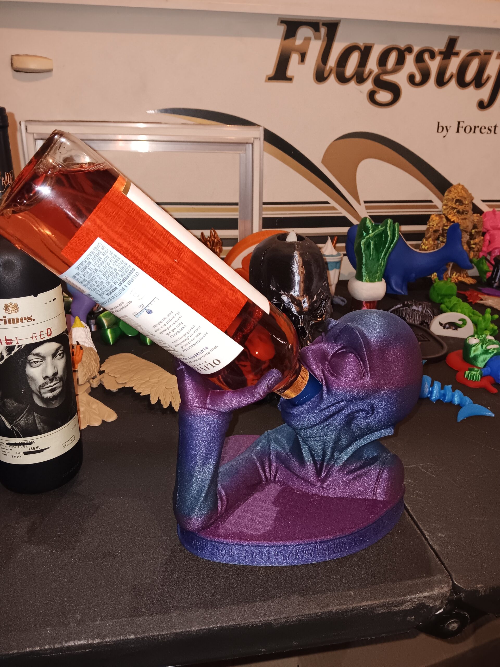 Alien Wine Holder - Image 8