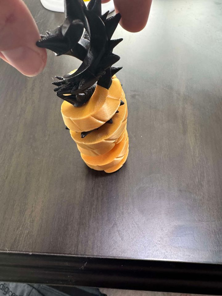 Pineapple Fruit Loop Fidget - Image 7