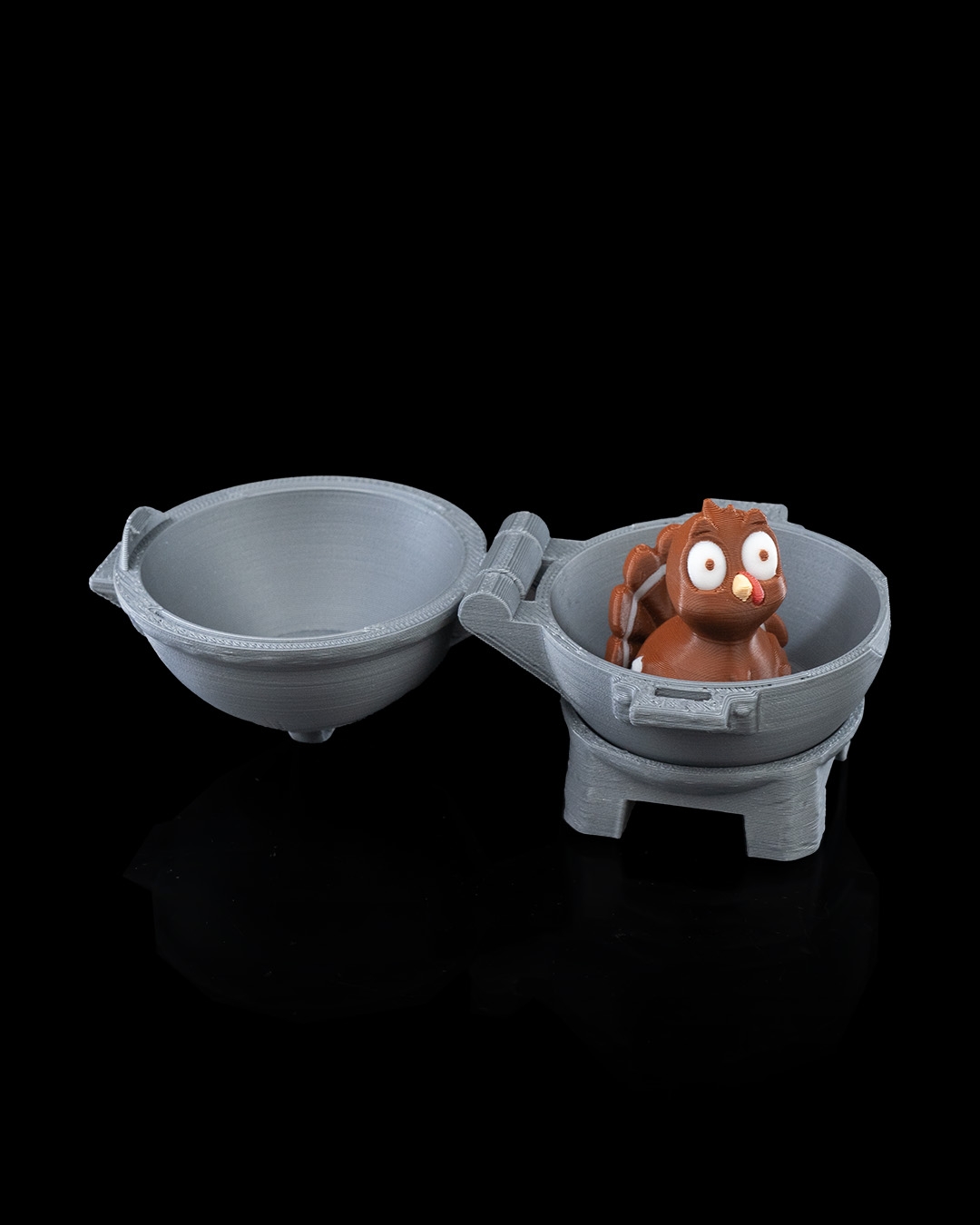 Turkey in a Grill Keychain Container - Image 8