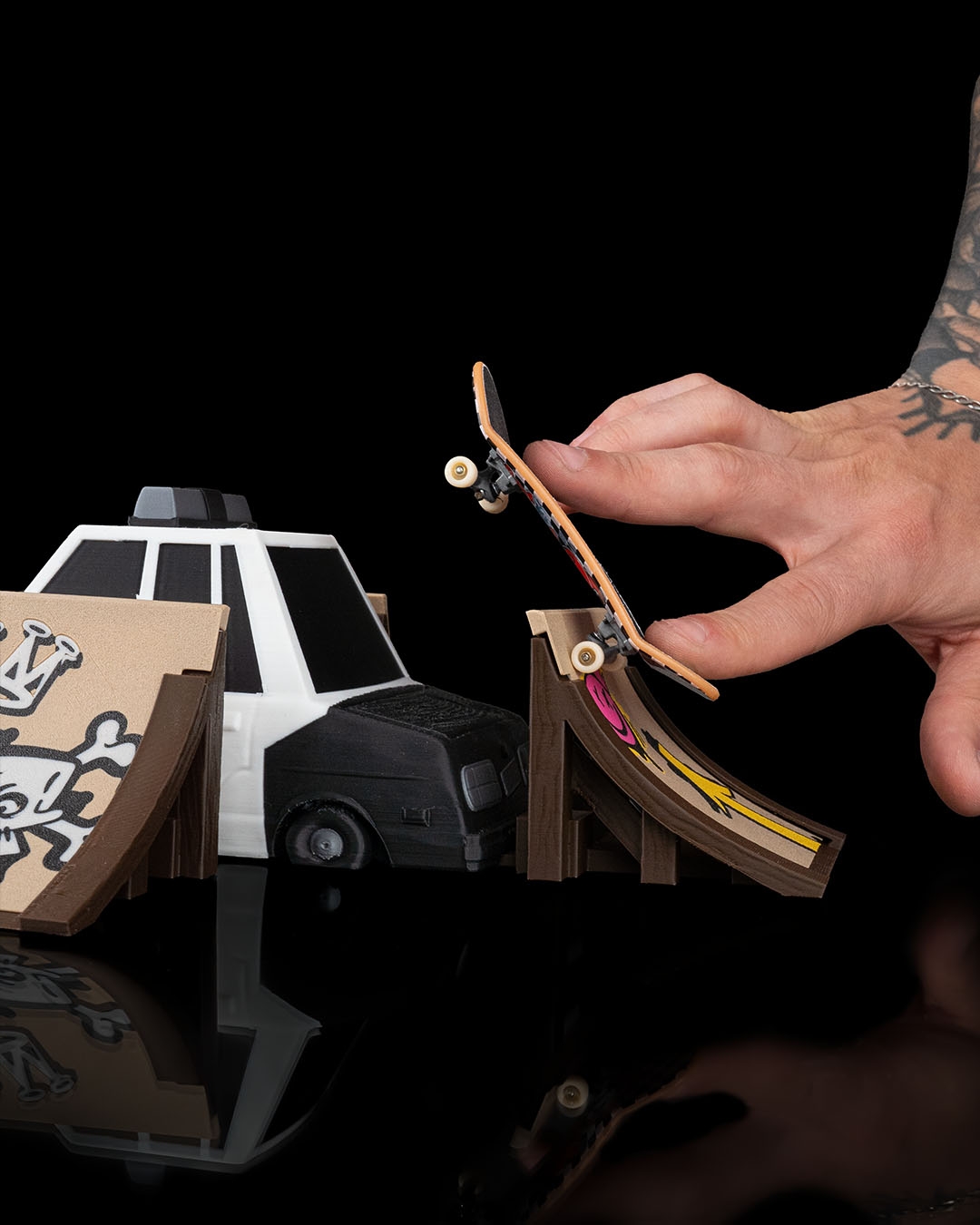 Police Car - Image 7