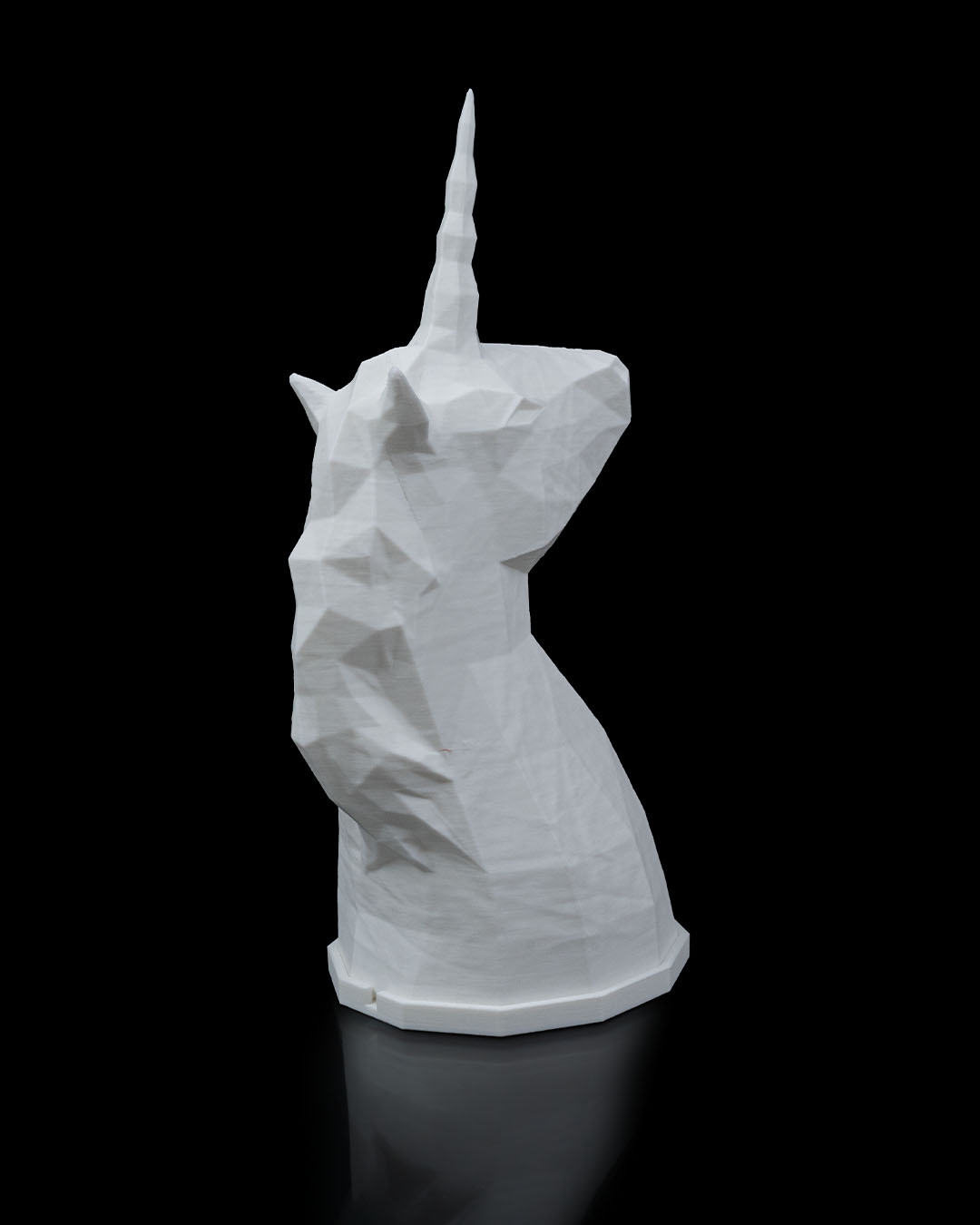 Low Poly Unicorn Table Lamp - Image 6