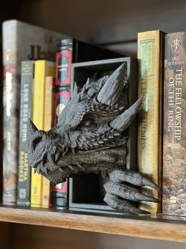 Emerging Dragon - Unpainted
