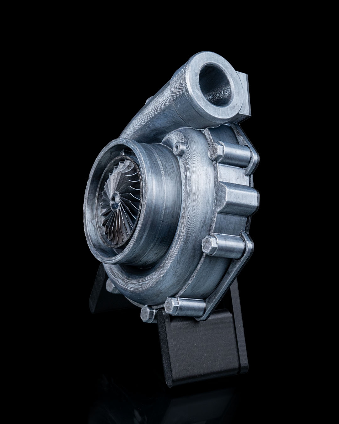 Turbocharger Flame Lamp – 3D Printed Car Turbo Desk Light, Industrial Auto-Inspired Night Lamp, Gearhead Gift, 21cm LED Flame Effect Decor - Image 6