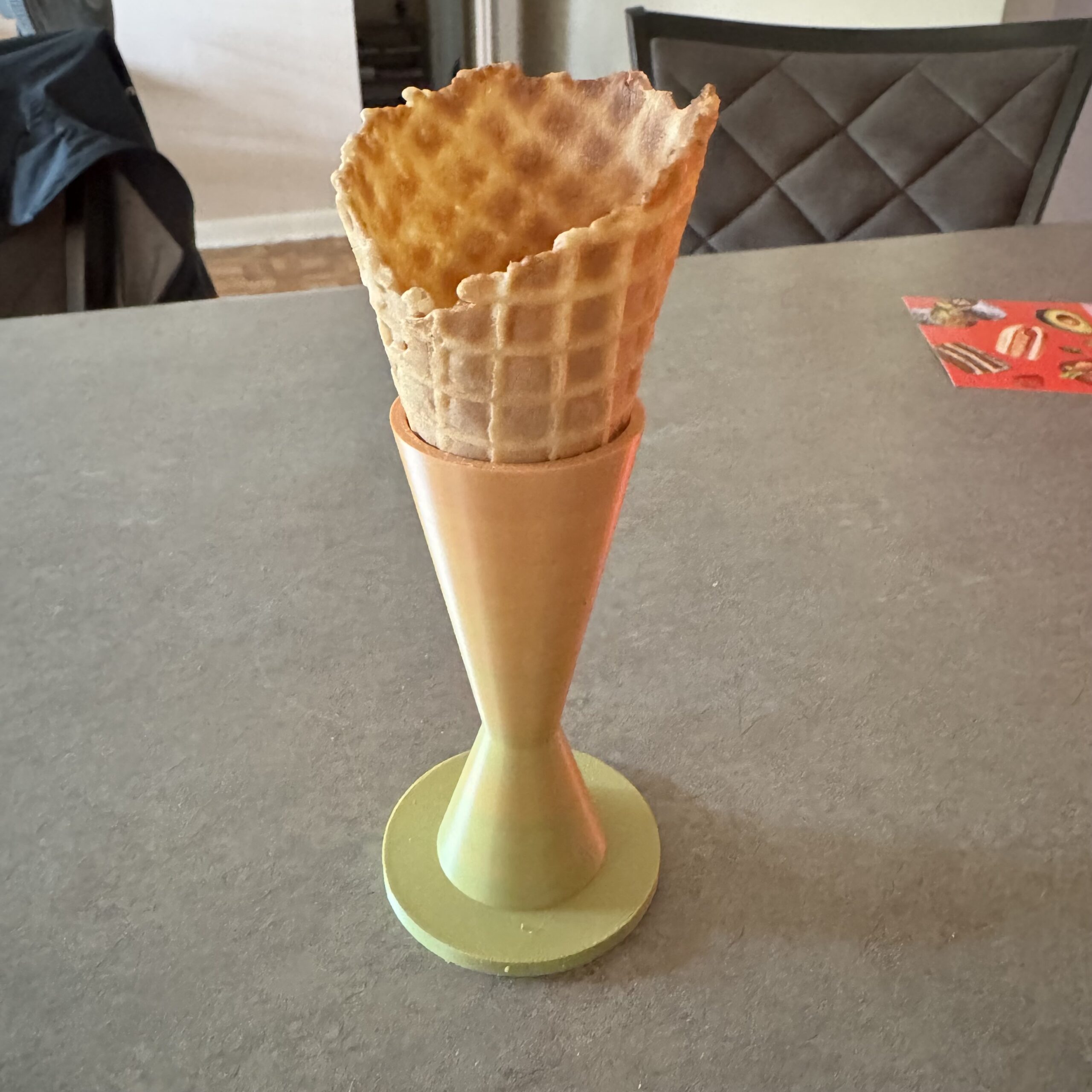 Ice Cream Cone Holder - Image 2