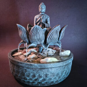 Buddha in Bloom - Fonte de Mesa